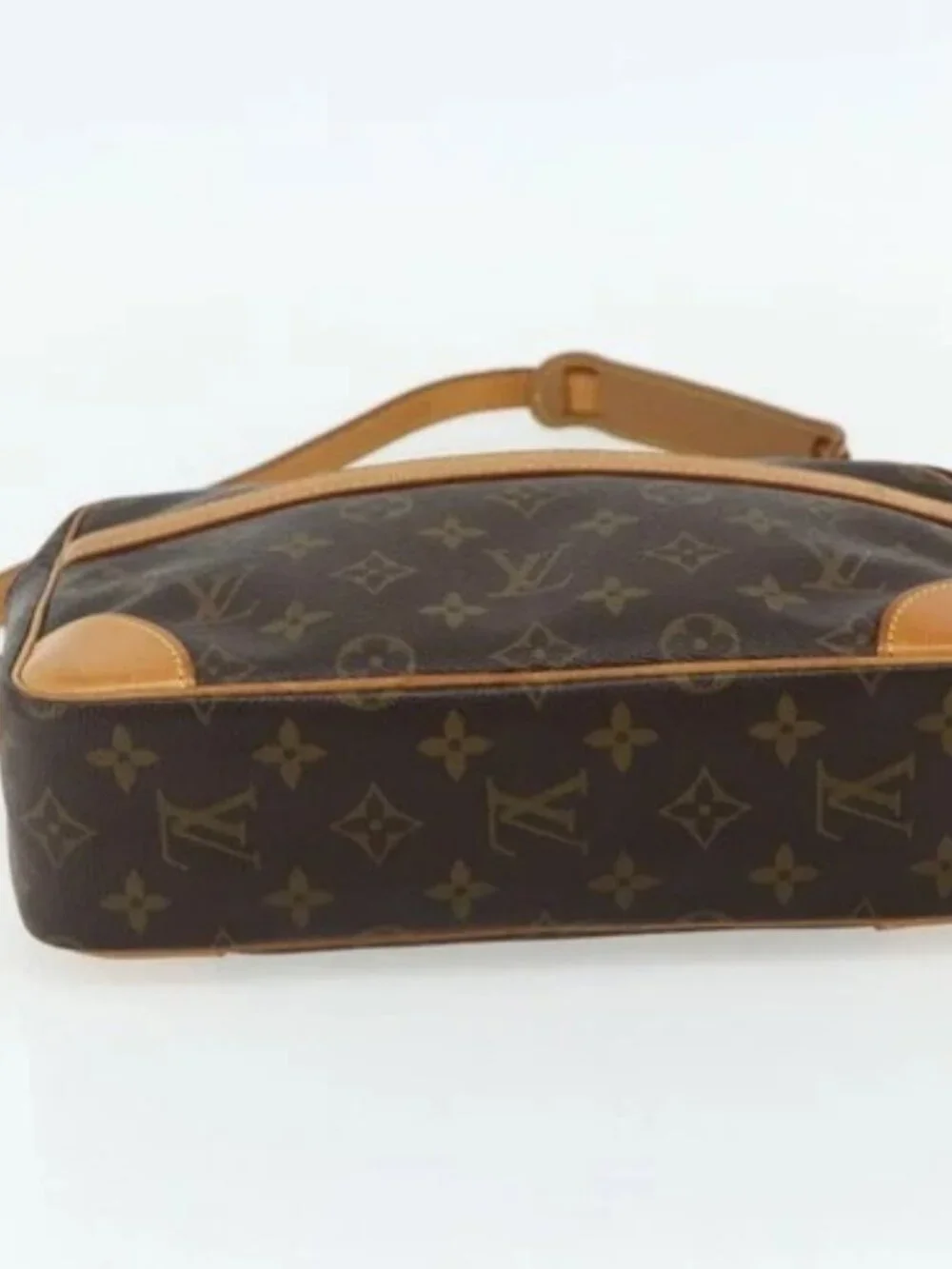 LOUIS VUITTON Monogram Trocadero 27 Shoulder Bag M51274 LV Auth 176546A